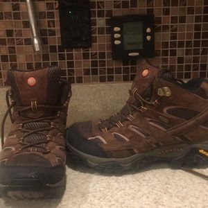 Men’s Merrell Hiking Boots